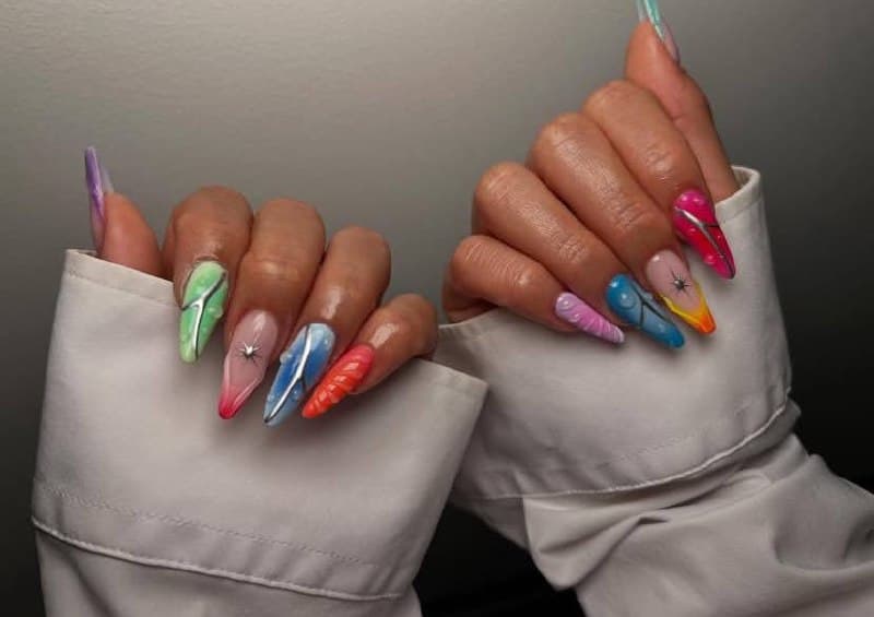Rainbow nail art